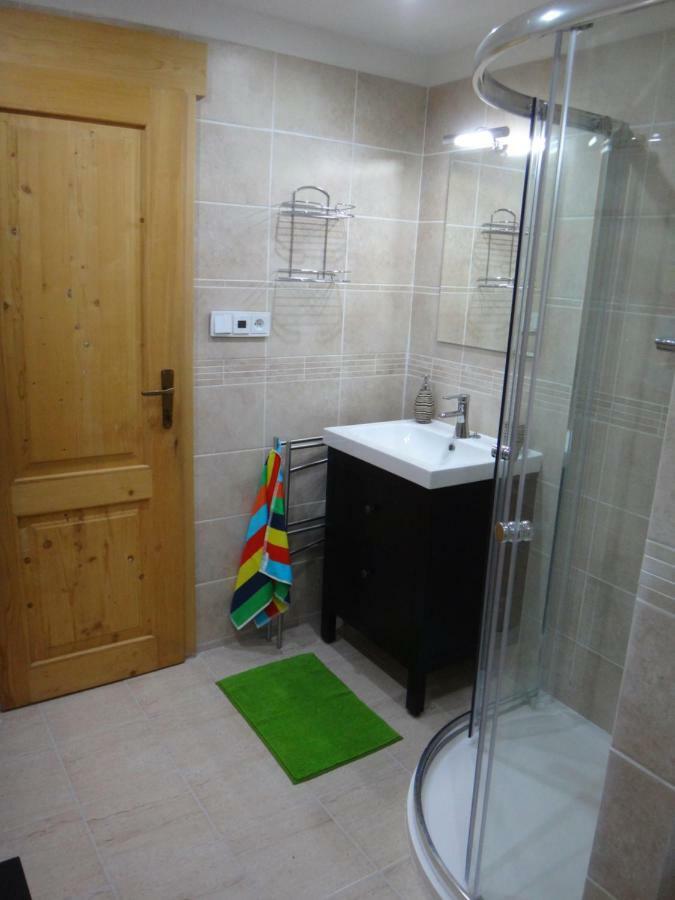 Apartman Na Zlatniku Zlata Olesnice  المظهر الخارجي الصورة