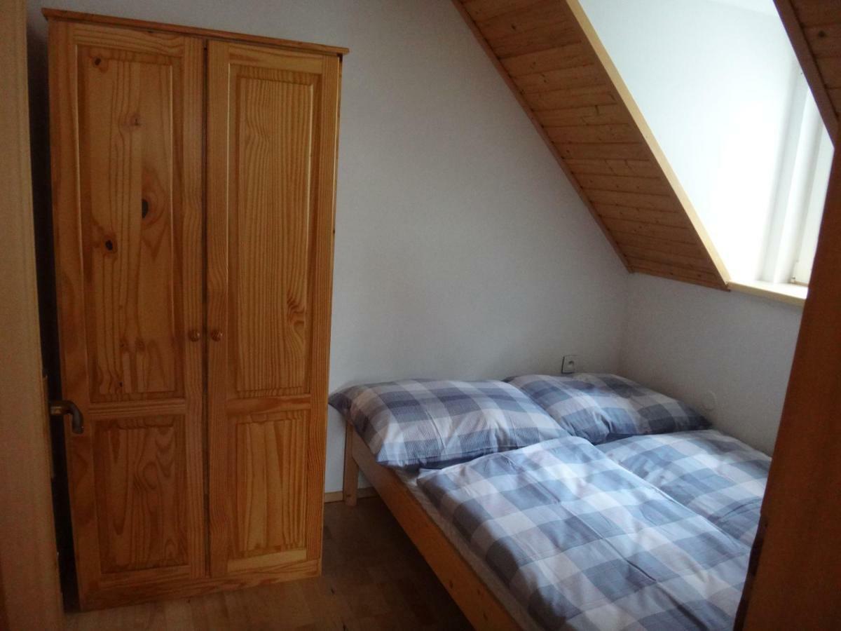 Apartman Na Zlatniku Zlata Olesnice  المظهر الخارجي الصورة